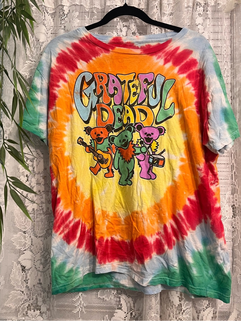 Unisex Grateful Dead Graphic Tee